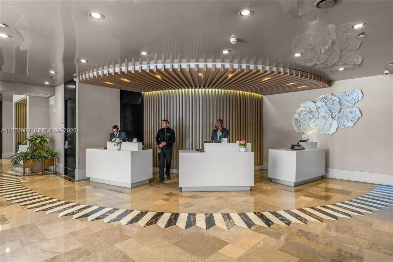 101 Ocean Dr, Unit 704, Miami Beach, FL 33139 Photo