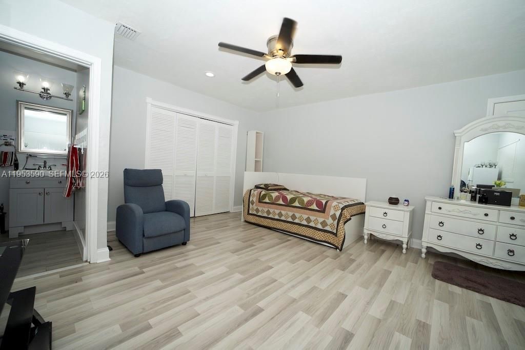 10910 SW 217th Ter, Miami, FL 33170 Photo