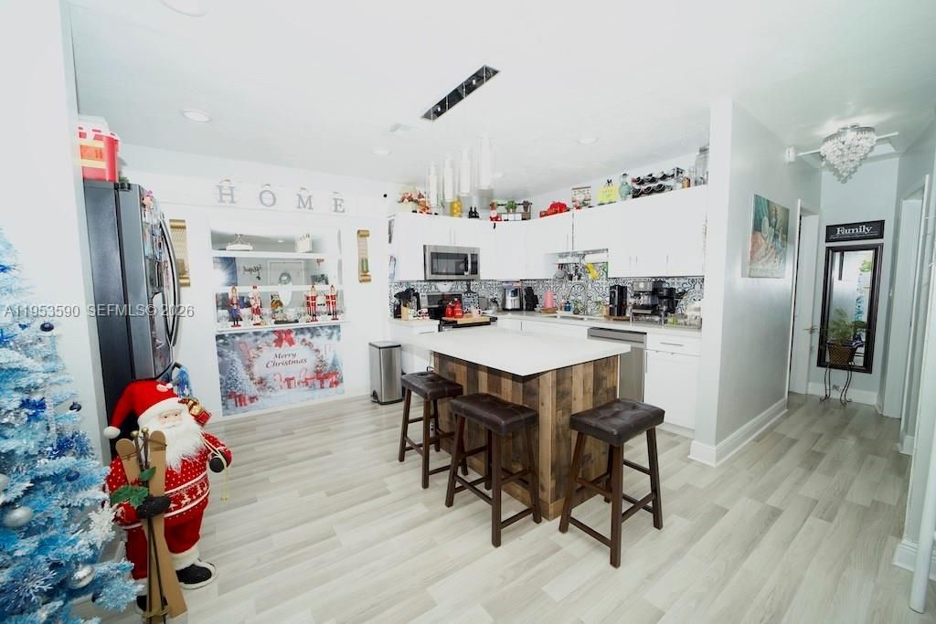 10910 SW 217th Ter, Miami, FL 33170 Photo