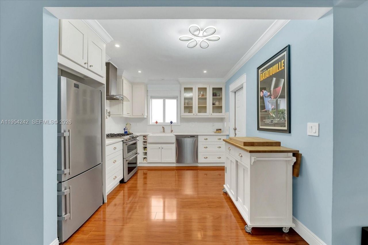 1200 El Rado St, Coral Gables, FL 33134 Photo