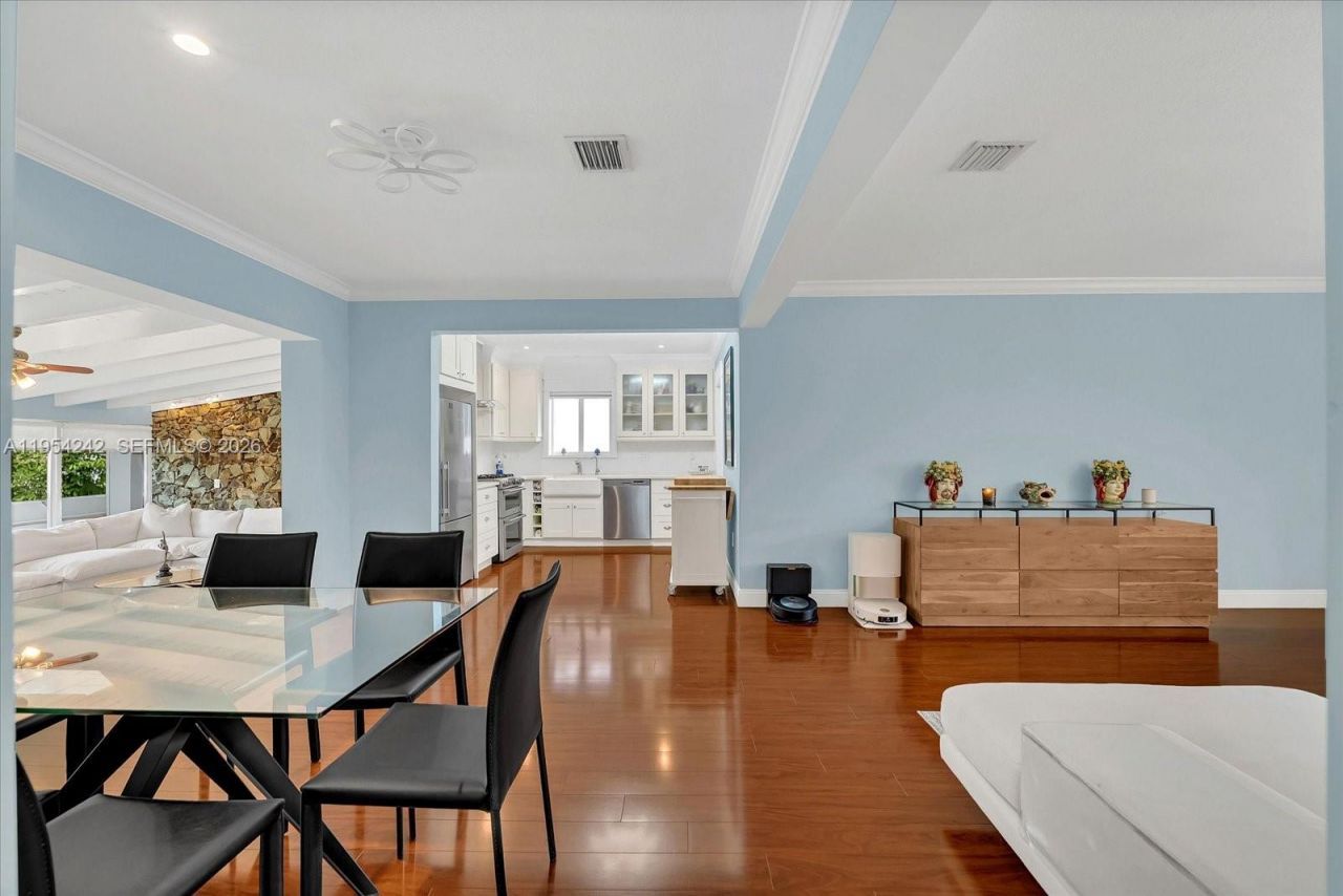 1200 El Rado St, Coral Gables, FL 33134 Photo