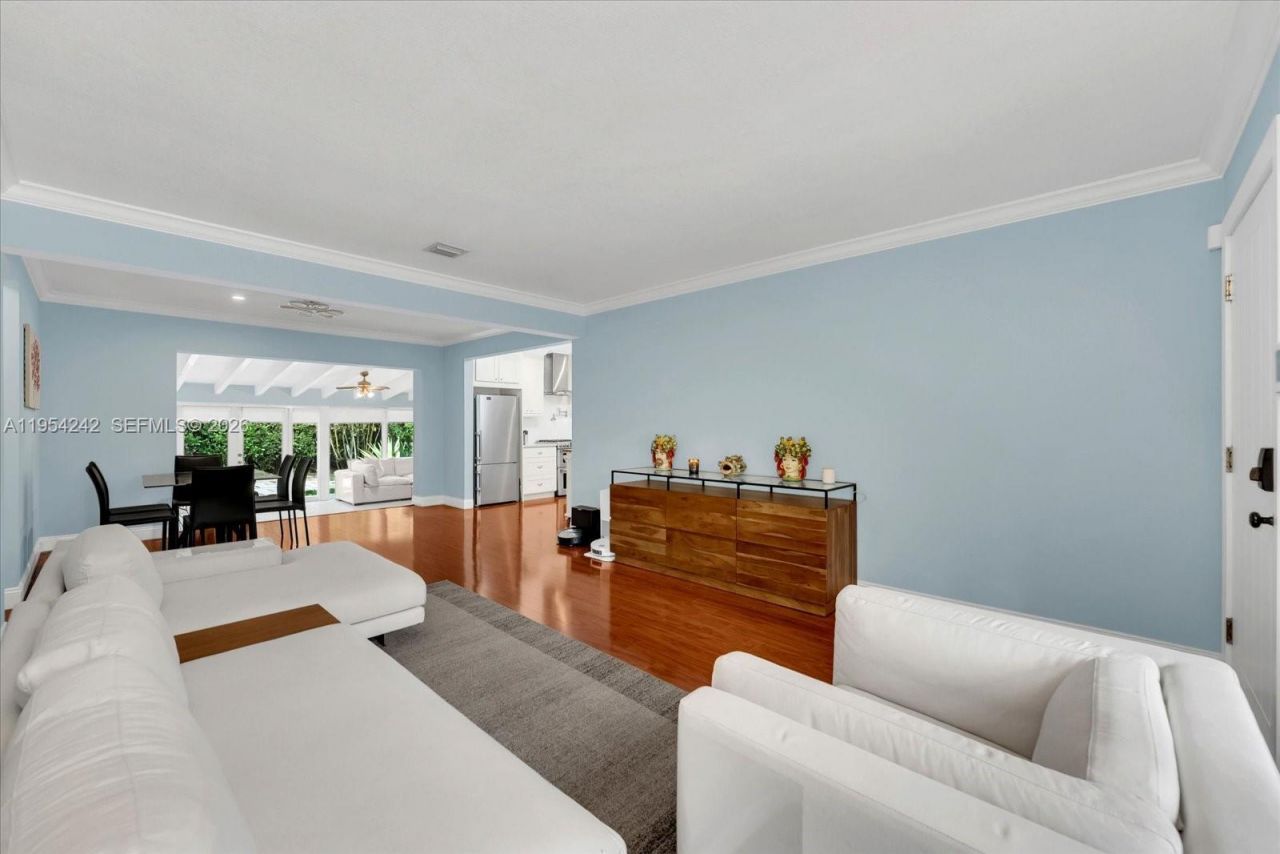 1200 El Rado St, Coral Gables, FL 33134 Photo