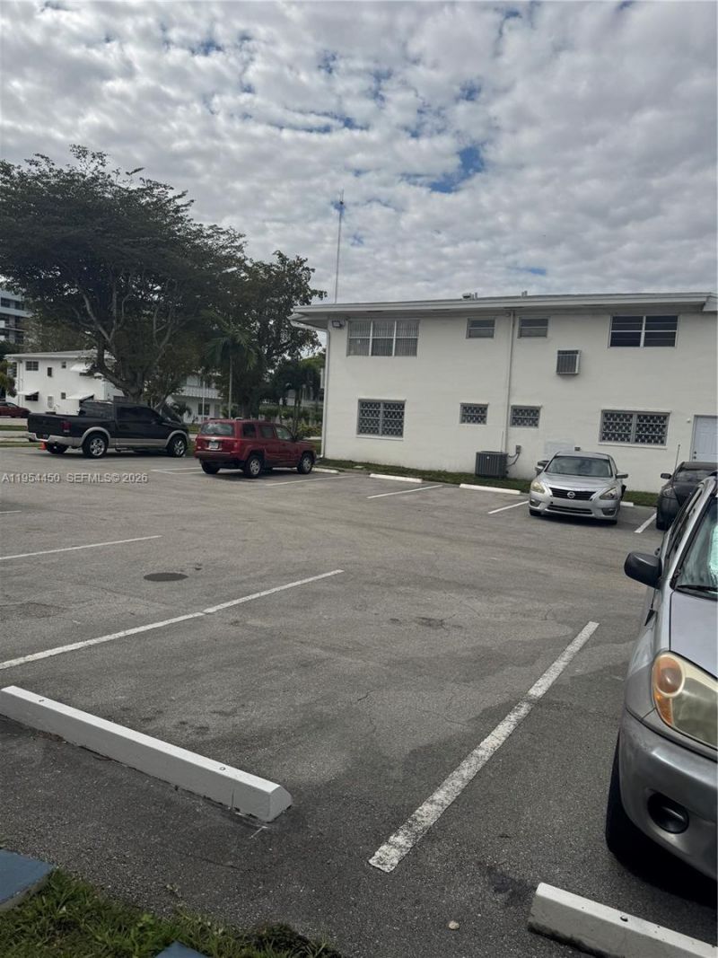 55 NW 204th St , Unit 1, Miami Gardens, FL 33169 Photo