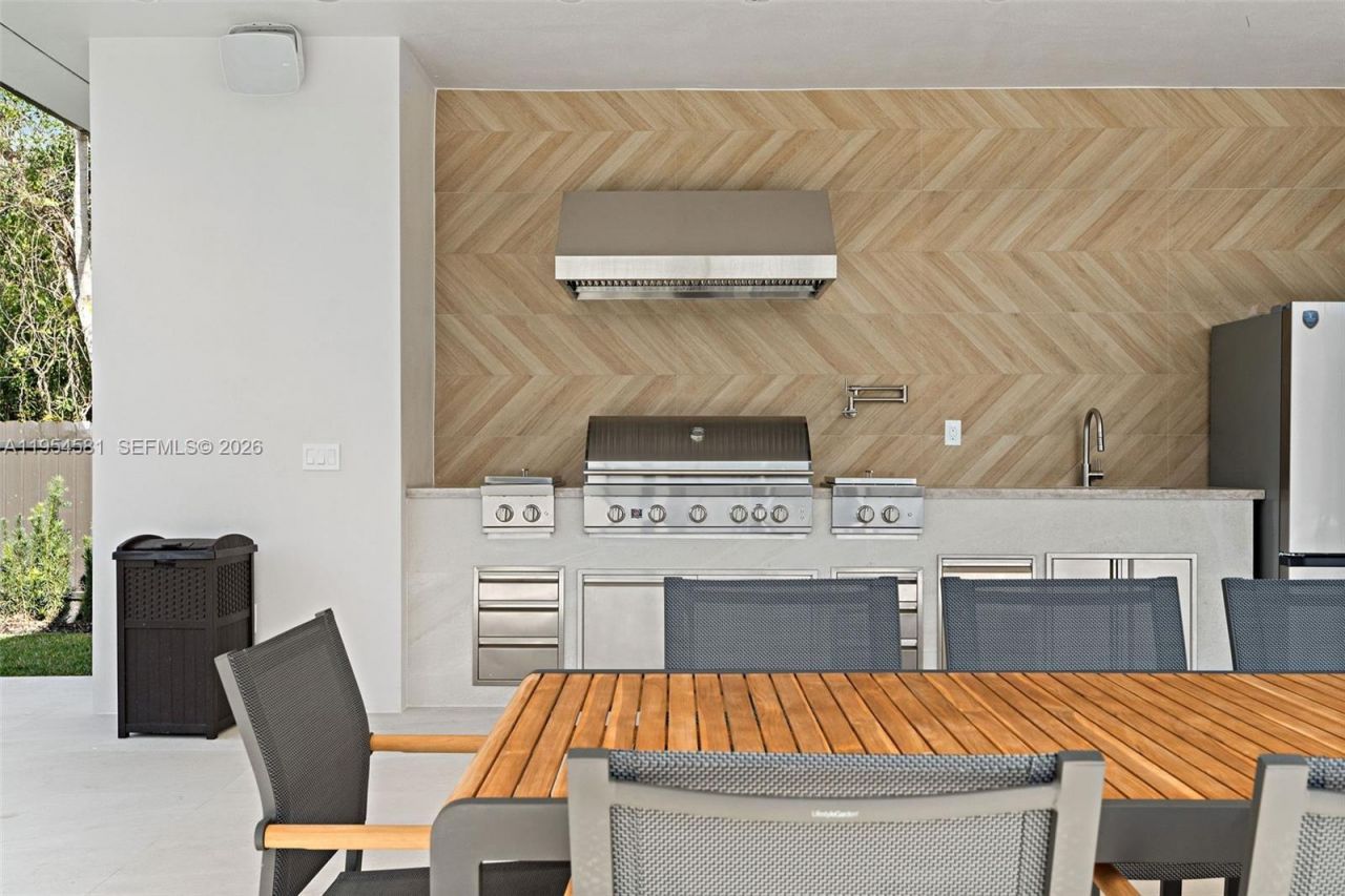 12425 SW 226th St , Miami, FL 33170 Photo