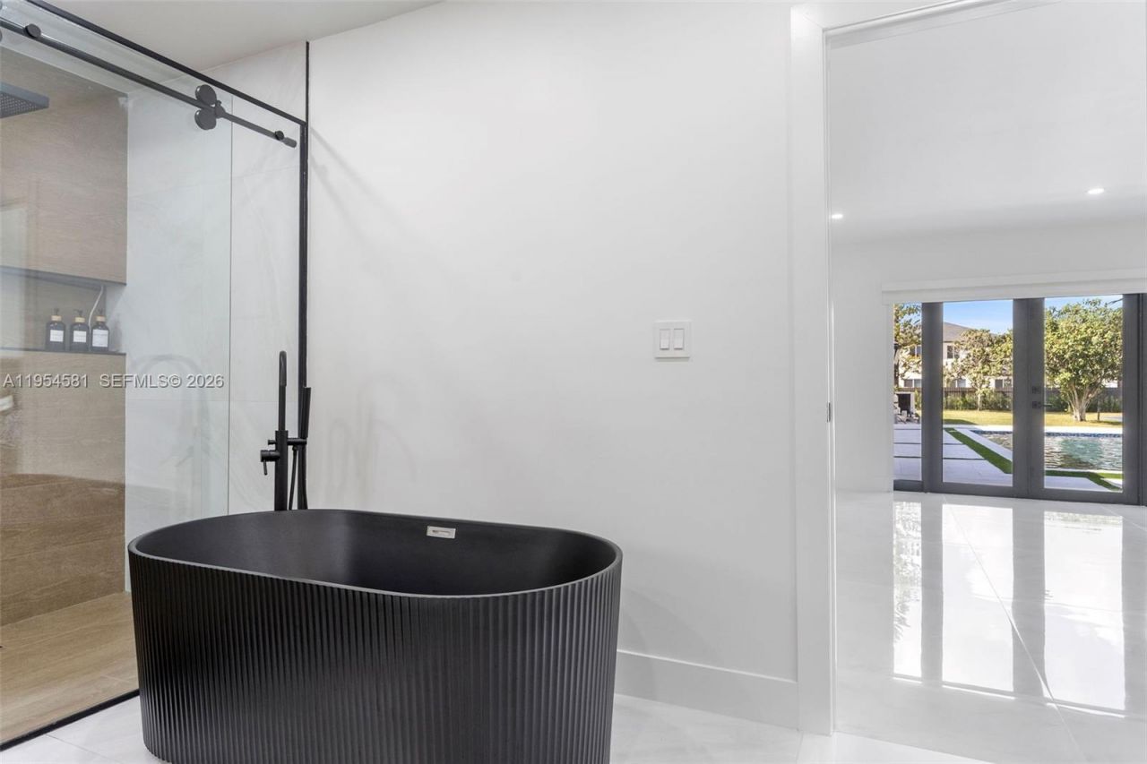 12425 SW 226th St , Miami, FL 33170 Photo