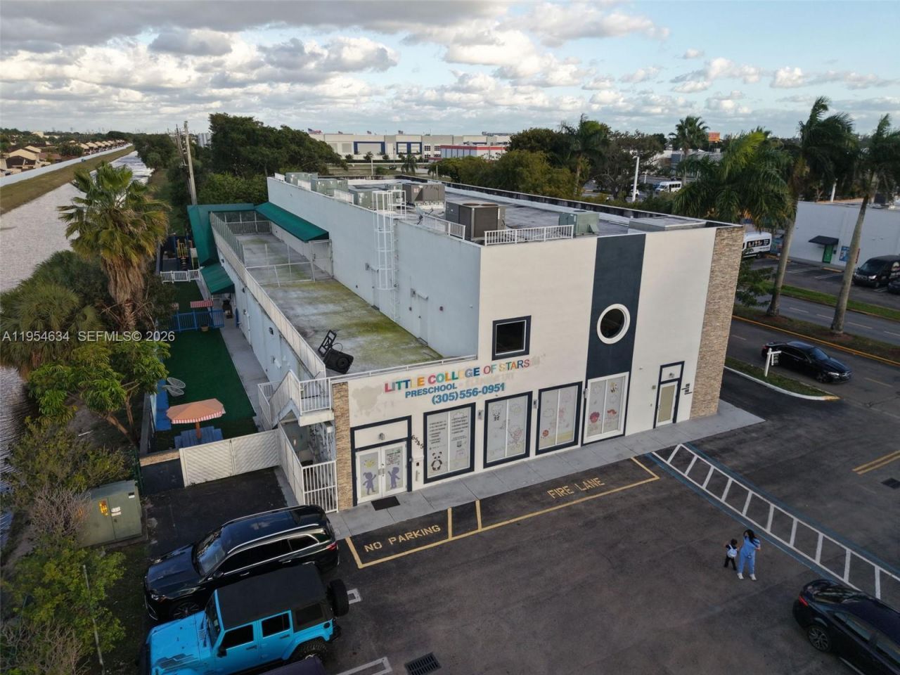 6545 NW 169th St, Hialeah, FL 33015 Photo