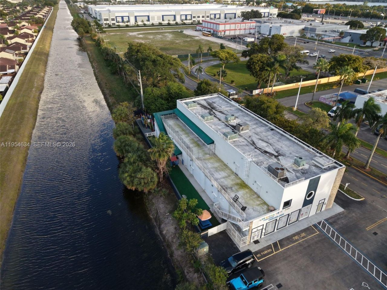 6545 NW 169th St, Hialeah, FL 33015 Photo