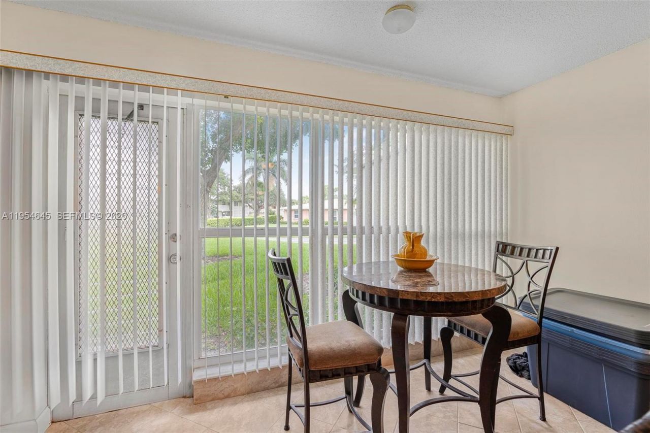 1521 NW 18th Ave, Unit 101, Delray Beach, FL 33445 Photo