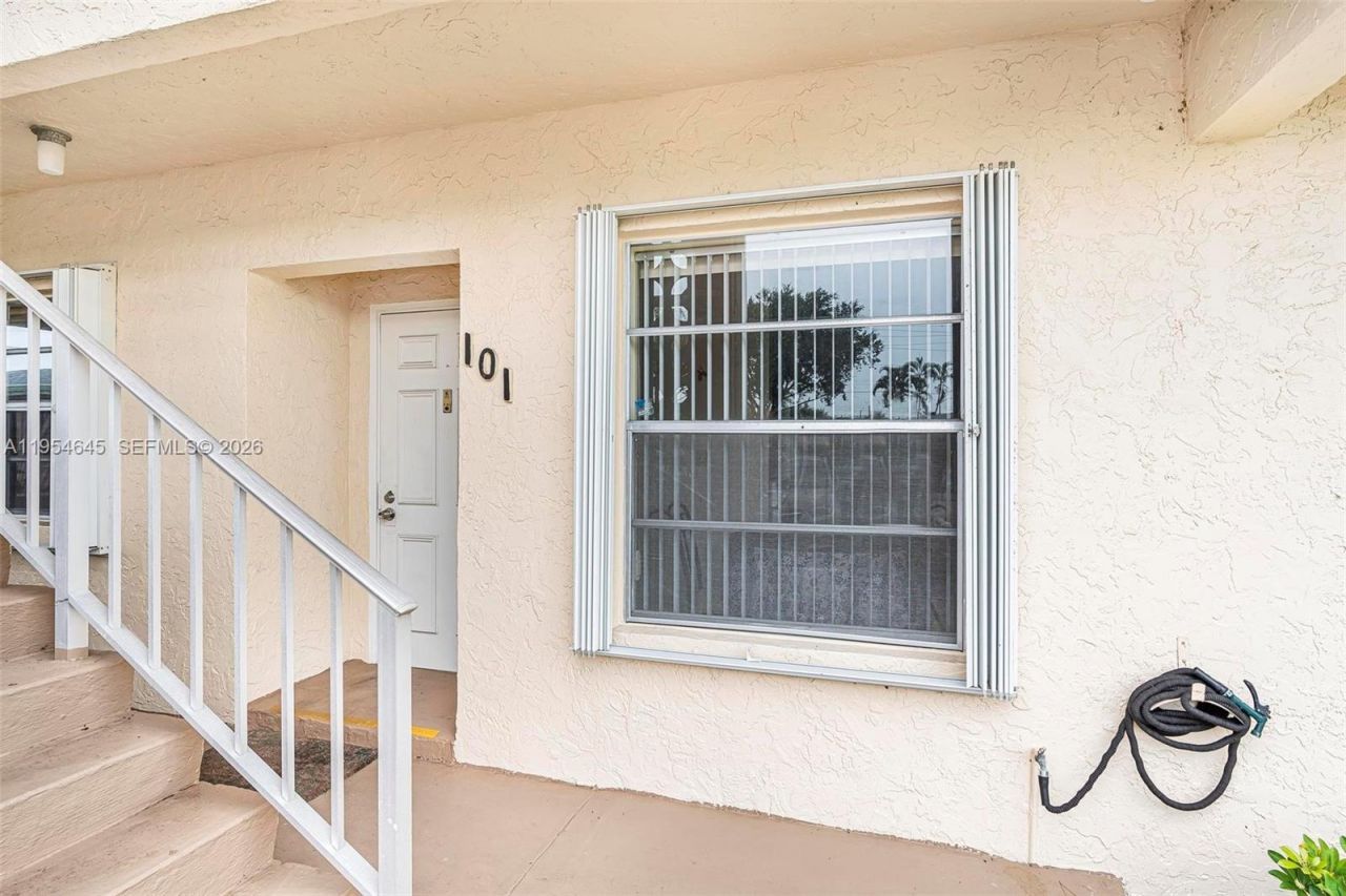1521 NW 18th Ave, Unit 101, Delray Beach, FL 33445 Photo