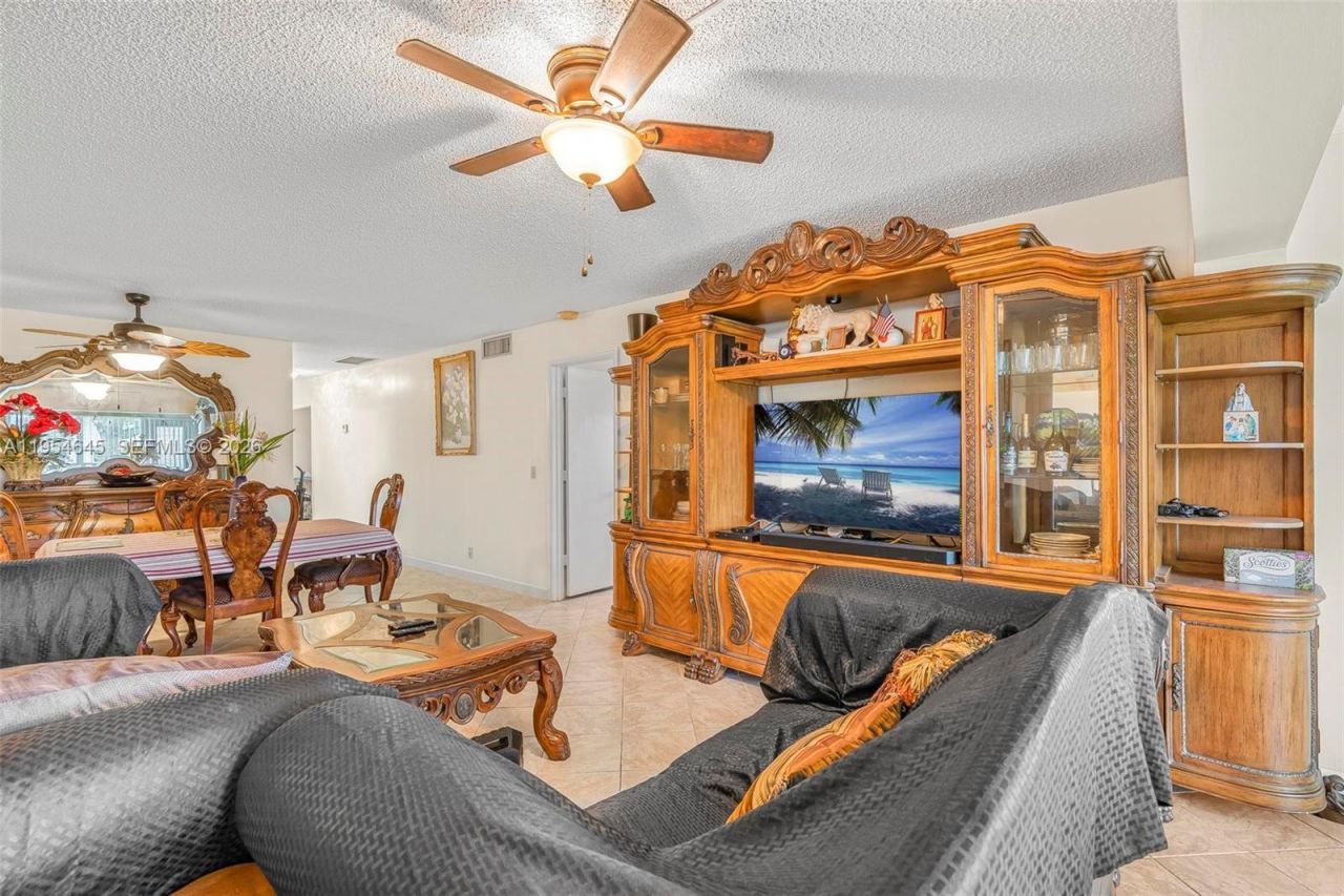 1521 NW 18th Ave, Unit 101, Delray Beach, FL 33445 Photo