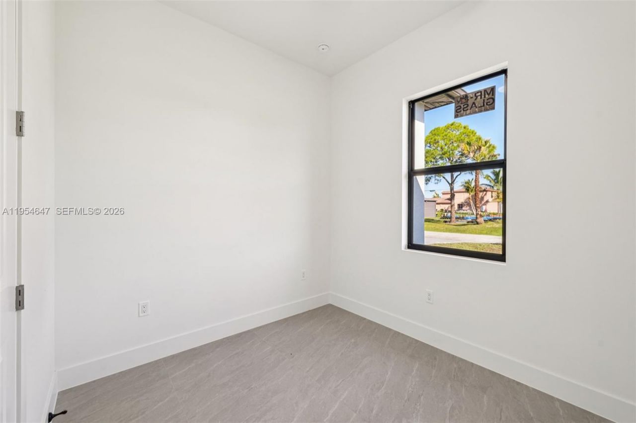 4402 E 19th St, Lehigh Acres, FL 33972 Photo