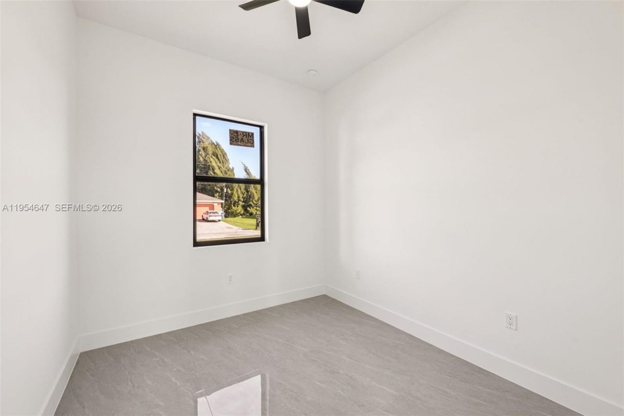 4402 E 19th St, Lehigh Acres, FL 33972 Photo