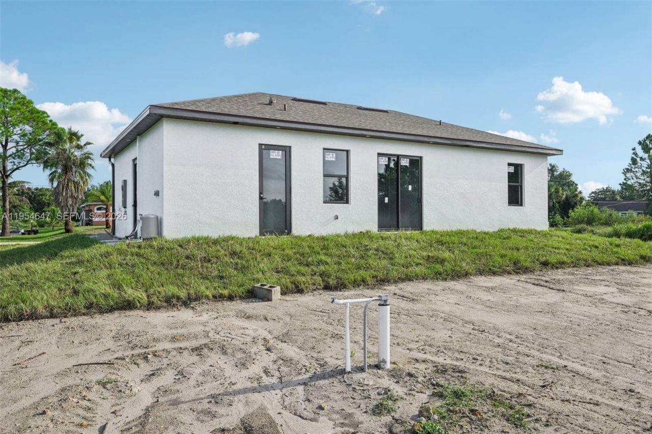 4402 E 19th St, Lehigh Acres, FL 33972 Photo