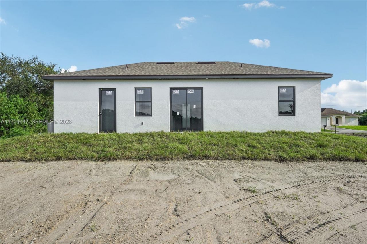 4402 E 19th St, Lehigh Acres, FL 33972 Photo