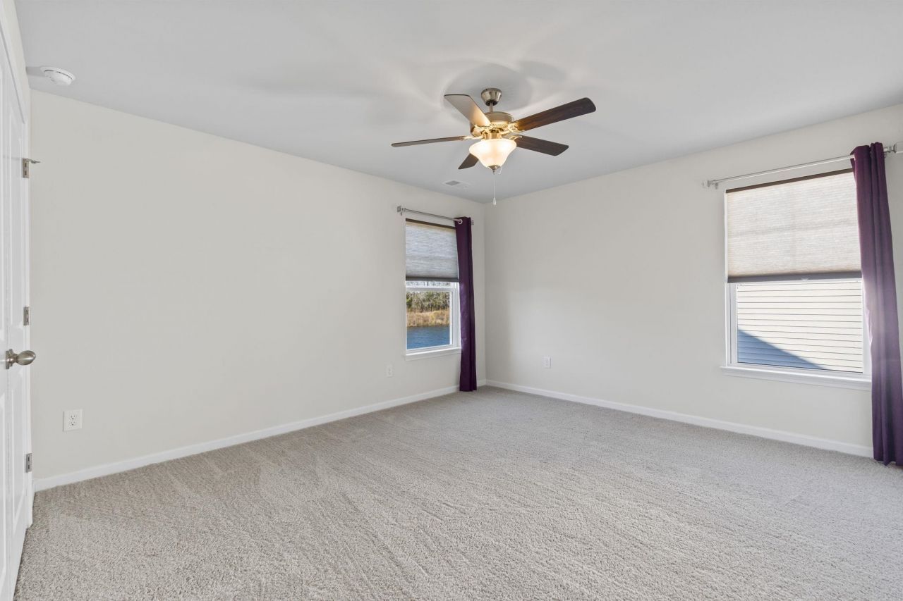 560 Pier Ct. Photo 20