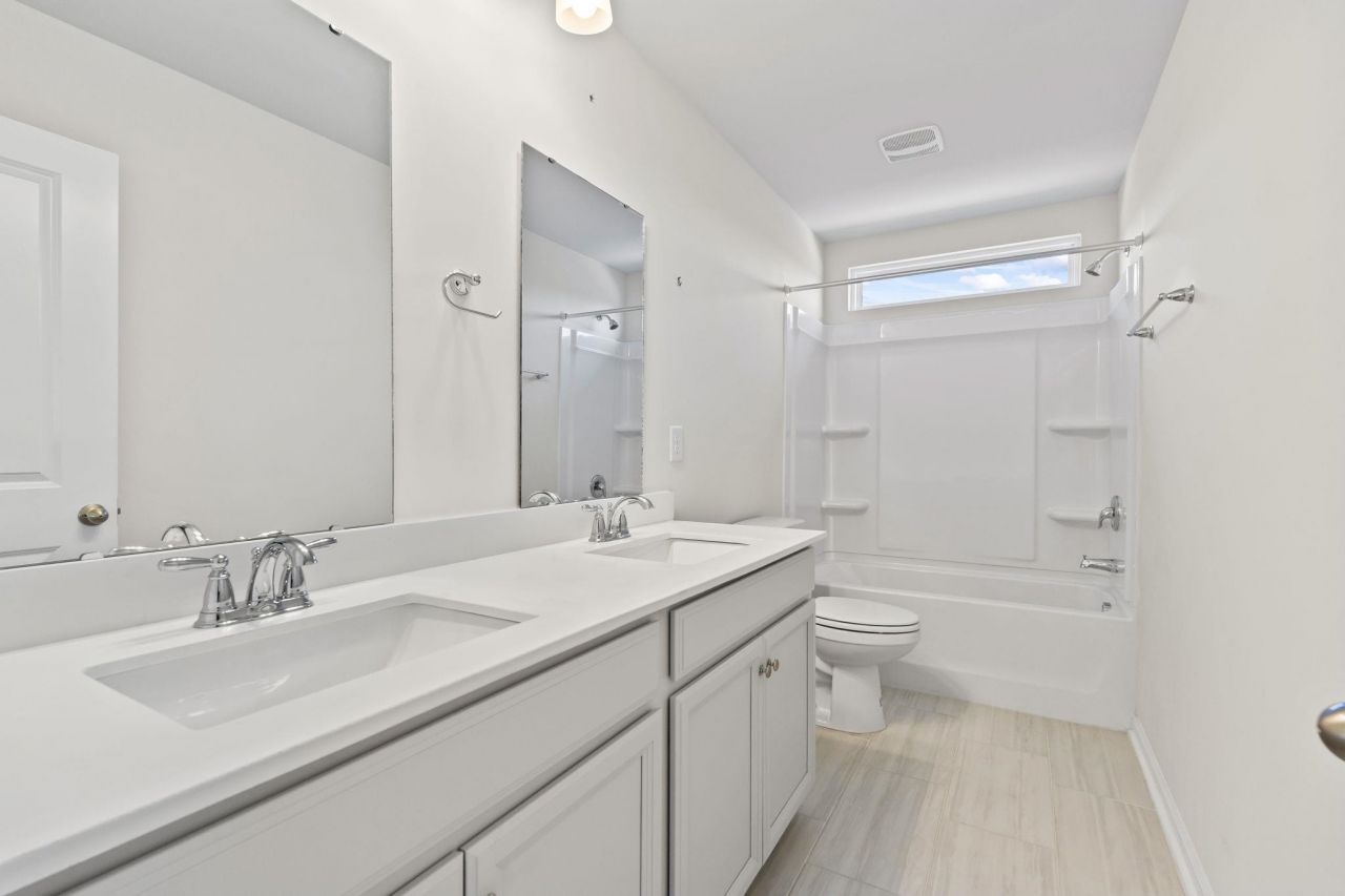 560 Pier Ct. Photo 21