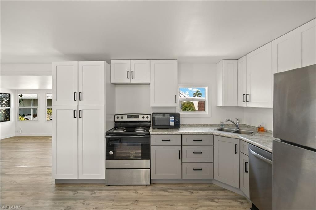 341 Mattie Ave, Fort Myers, FL 33908 Photo