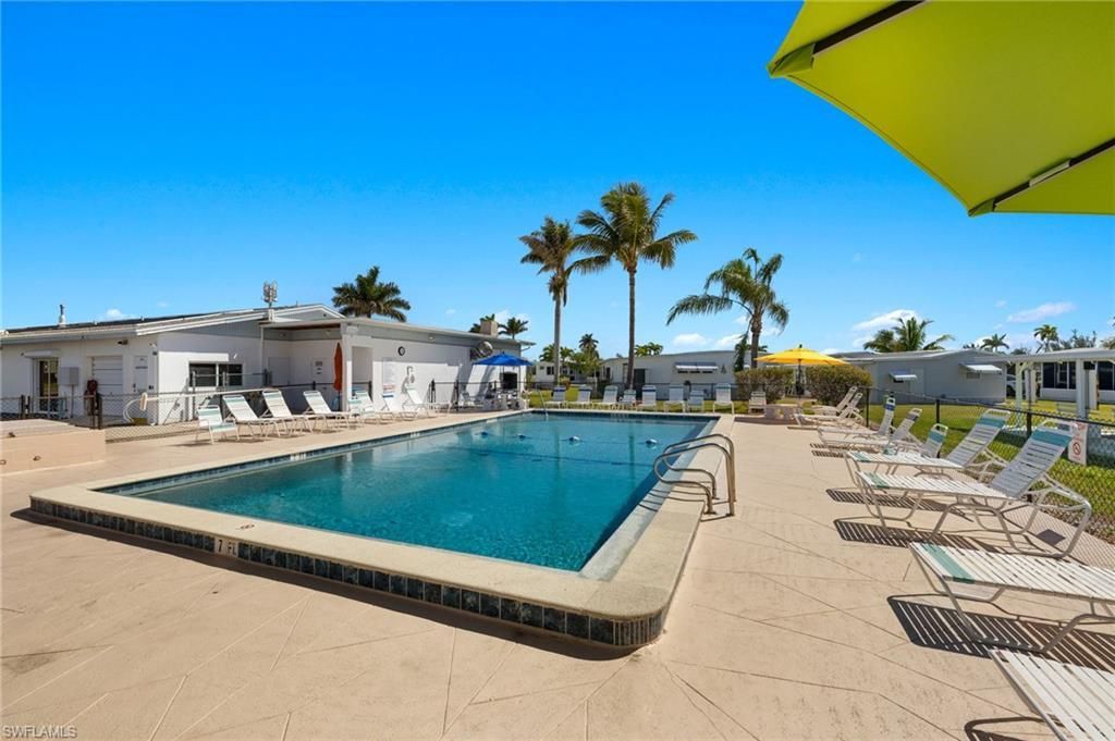 341 Mattie Ave, Fort Myers, FL 33908 Photo