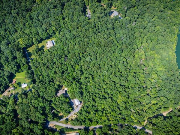 Tbd Hideaway Farm Road, Piney Flats, TN 37686