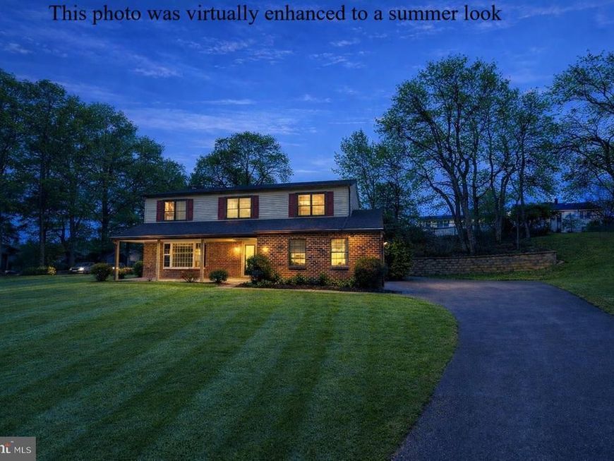 745 Windsor Place, Wallingford, PA 19086 Main Photo