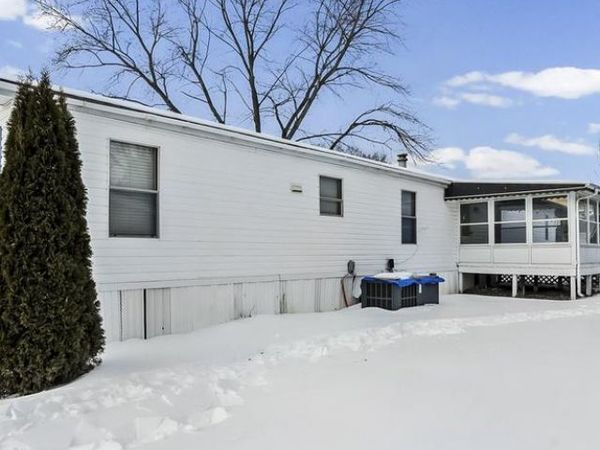 11 CREEKSIDE DRIVE, WEST GROVE, PA 19390