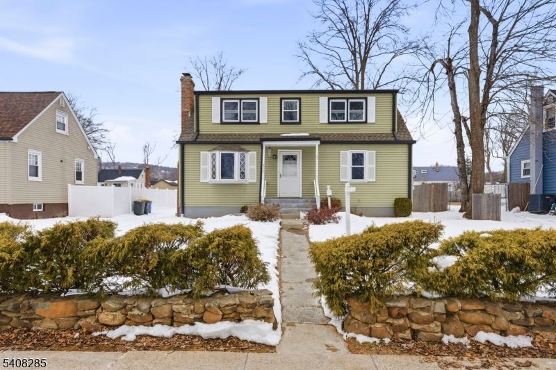 632 Parkview Ave, North Plainfield, NJ 07063 Main Photo