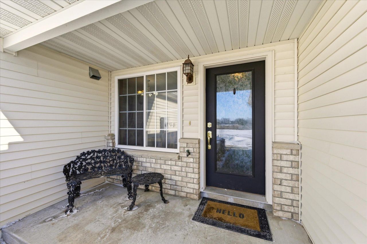 943 Serenity Circle, Norwood Young America, MN 55397 Main Photo