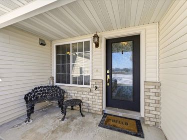 943 Serenity Circle, Norwood Young America, MN 55397