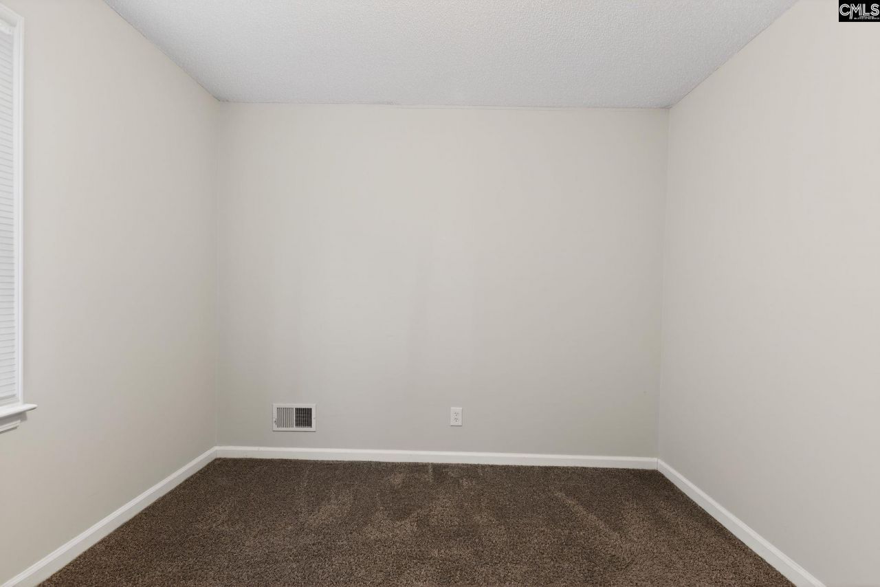 108 Snow Lane Photo 8