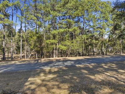 202 Brickwell Ln., Pawleys Island, SC 29585
