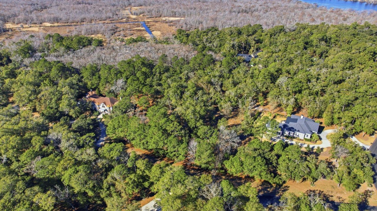 202 Brickwell Ln. Photo 23