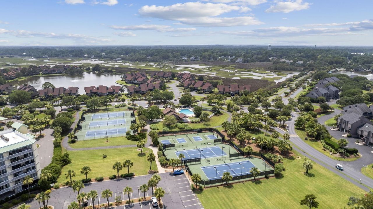 202 Brickwell Ln. Photo 40