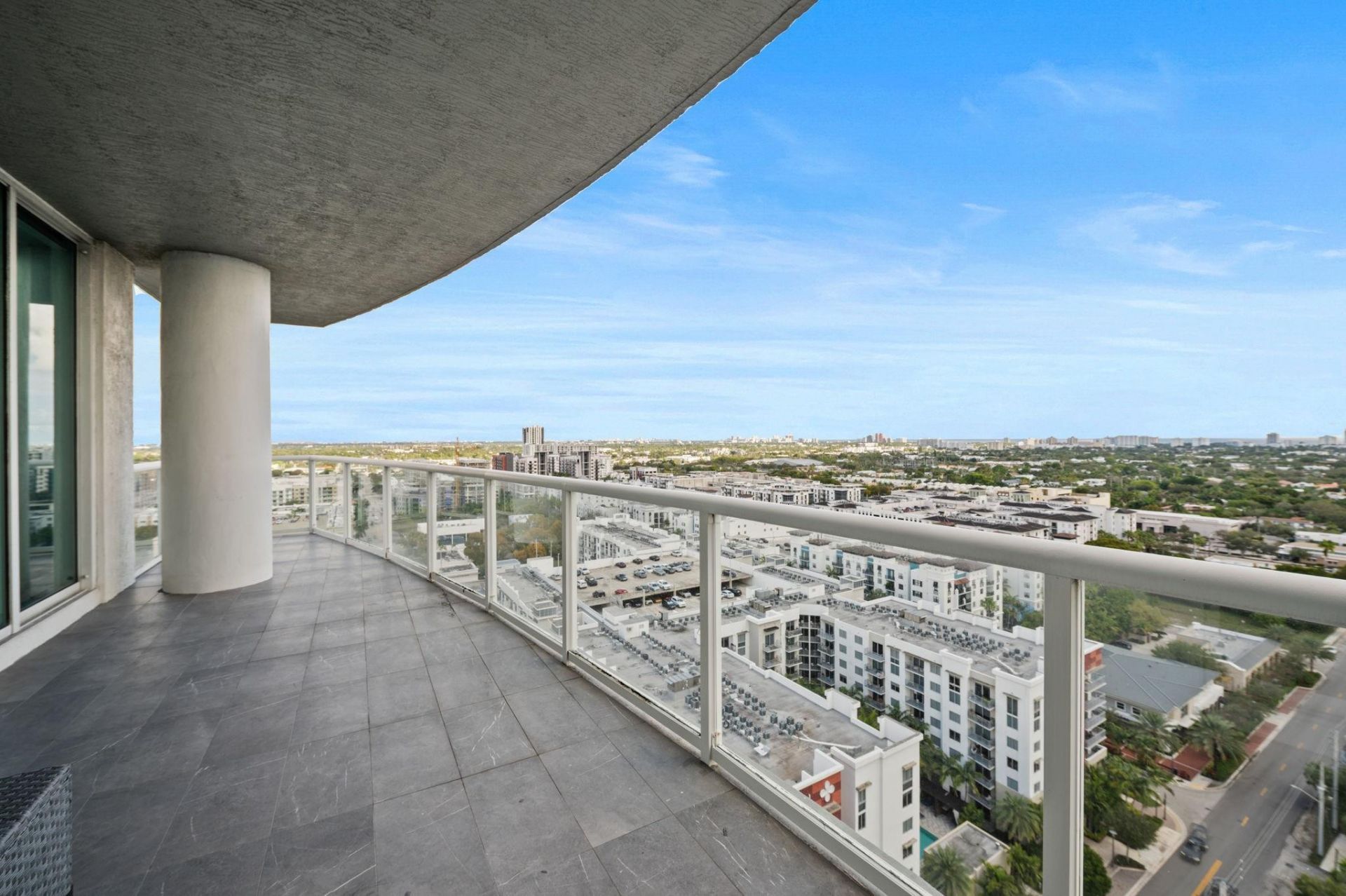 315 NE 3rd Avenue, Unit 1907, Fort Lauderdale, FL 33301 Photo