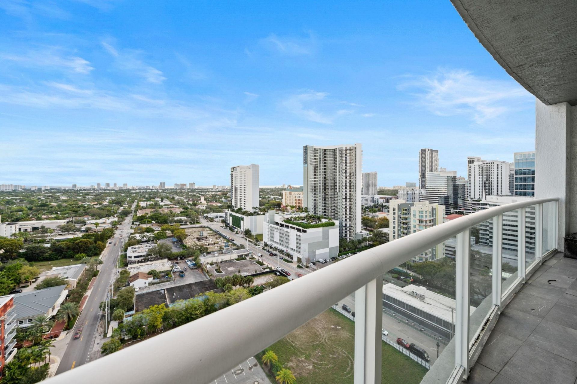 315 NE 3rd Avenue, Unit 1907, Fort Lauderdale, FL 33301 Photo