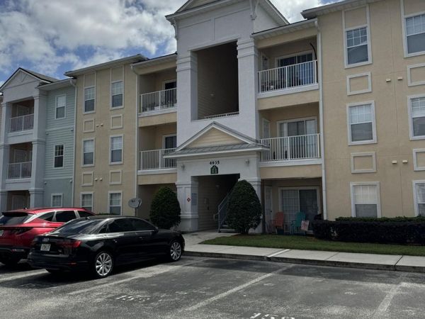 4935 ISLAMORADA Lane, Unit 304, Jacksonville, FL 32256