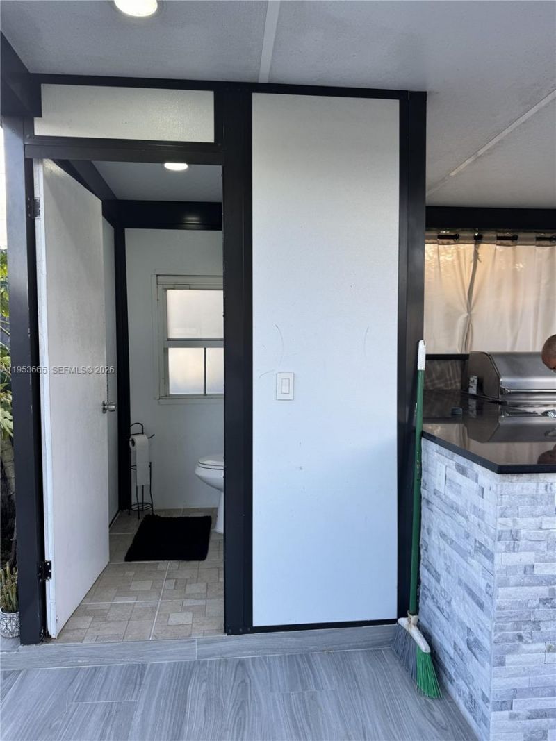 10394 Fairway Heights Blvd , Miami, FL 33157 Photo