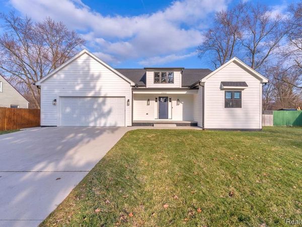 22664 Colgate Street, Farmington Hills, MI 48336