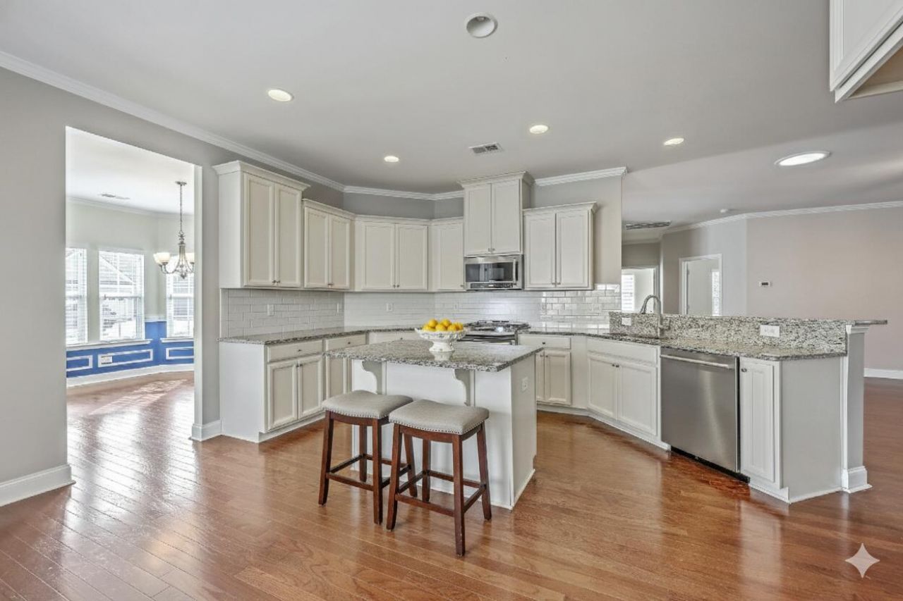 226 Lindera Preserve Boulevard Photo 3