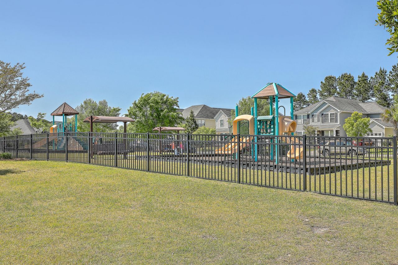 226 Lindera Preserve Boulevard Photo 52