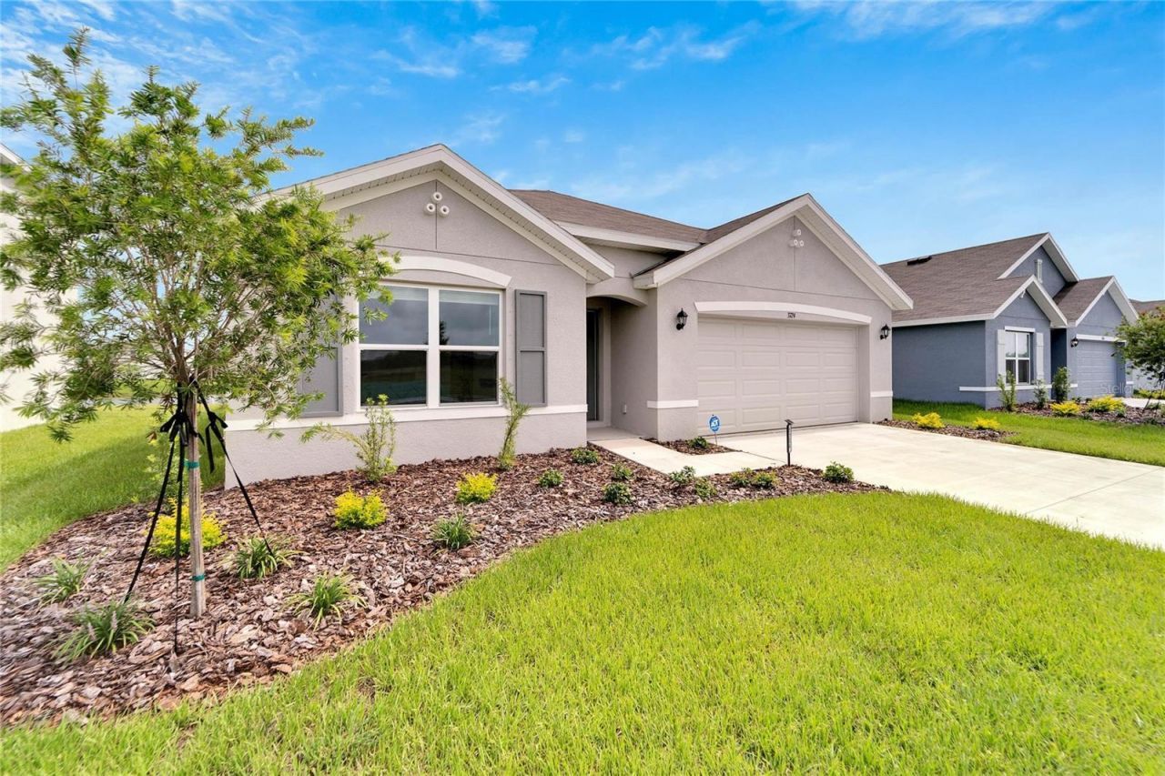 3724 111th Street E, Palmetto, FL 34221 Main Photo