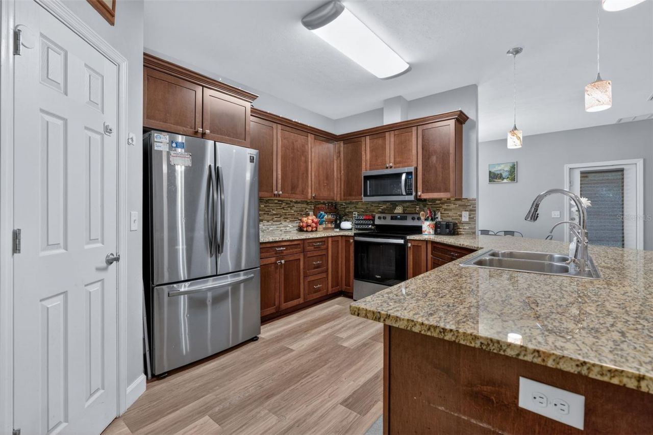 30 Deer Trail Circle, Bronson, FL 32621 Photo