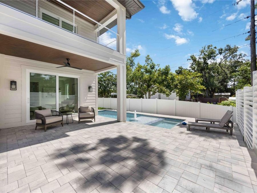 Property Image 77