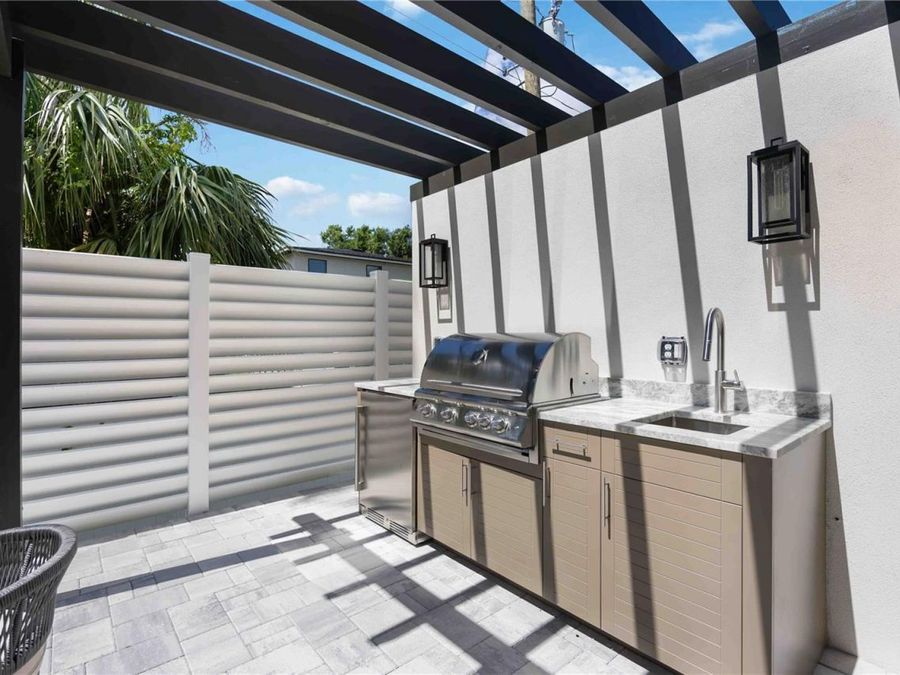 Property Image 80