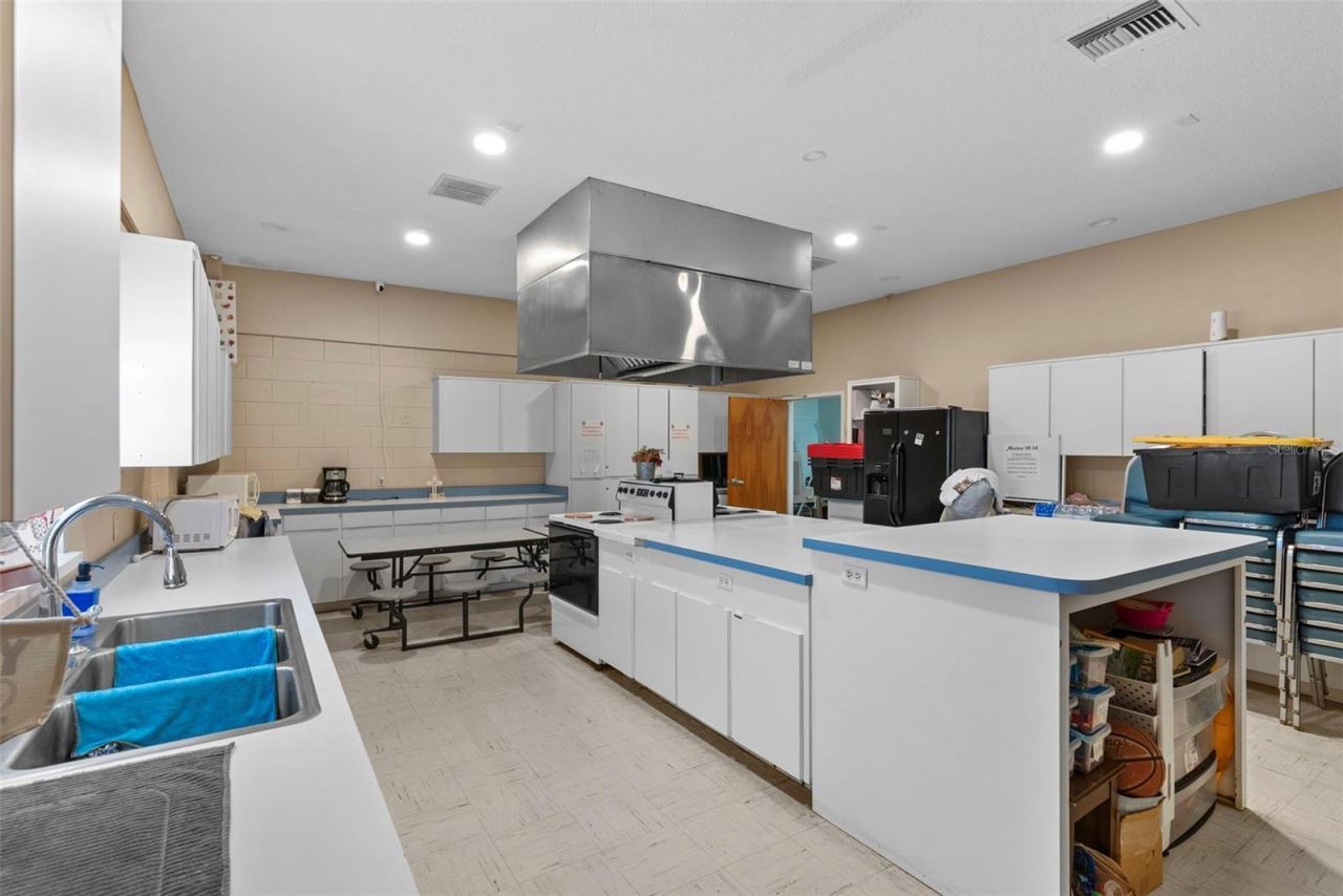 201 W University Avenue, Orange City, FL 32763 Photo