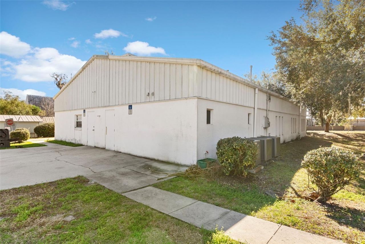 201 W University Avenue, Orange City, FL 32763 Photo