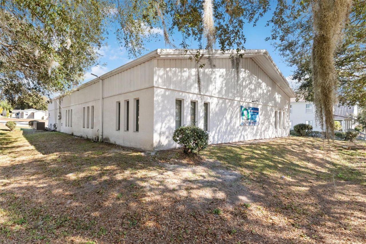 201 W University Avenue, Orange City, FL 32763 Photo