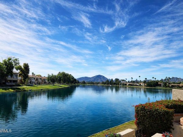 8407 E Del Camino Drive, Scottsdale, AZ 85258