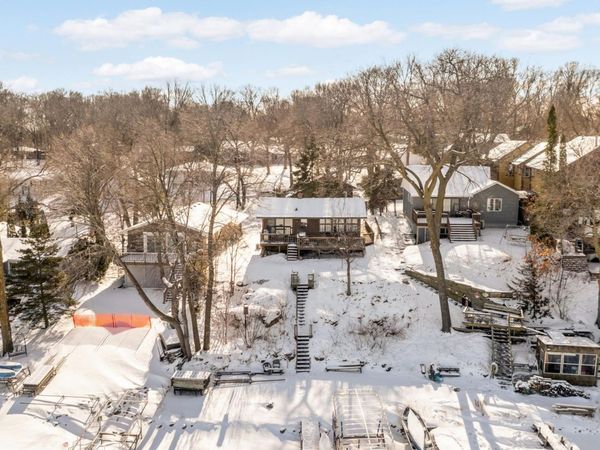 6240 Red Oak Road, Mound, MN 55364