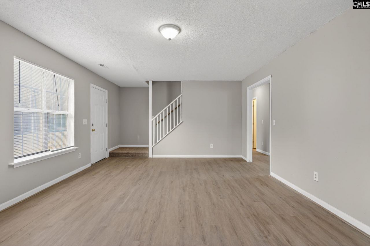 116 Huntwood Trail Photo 13