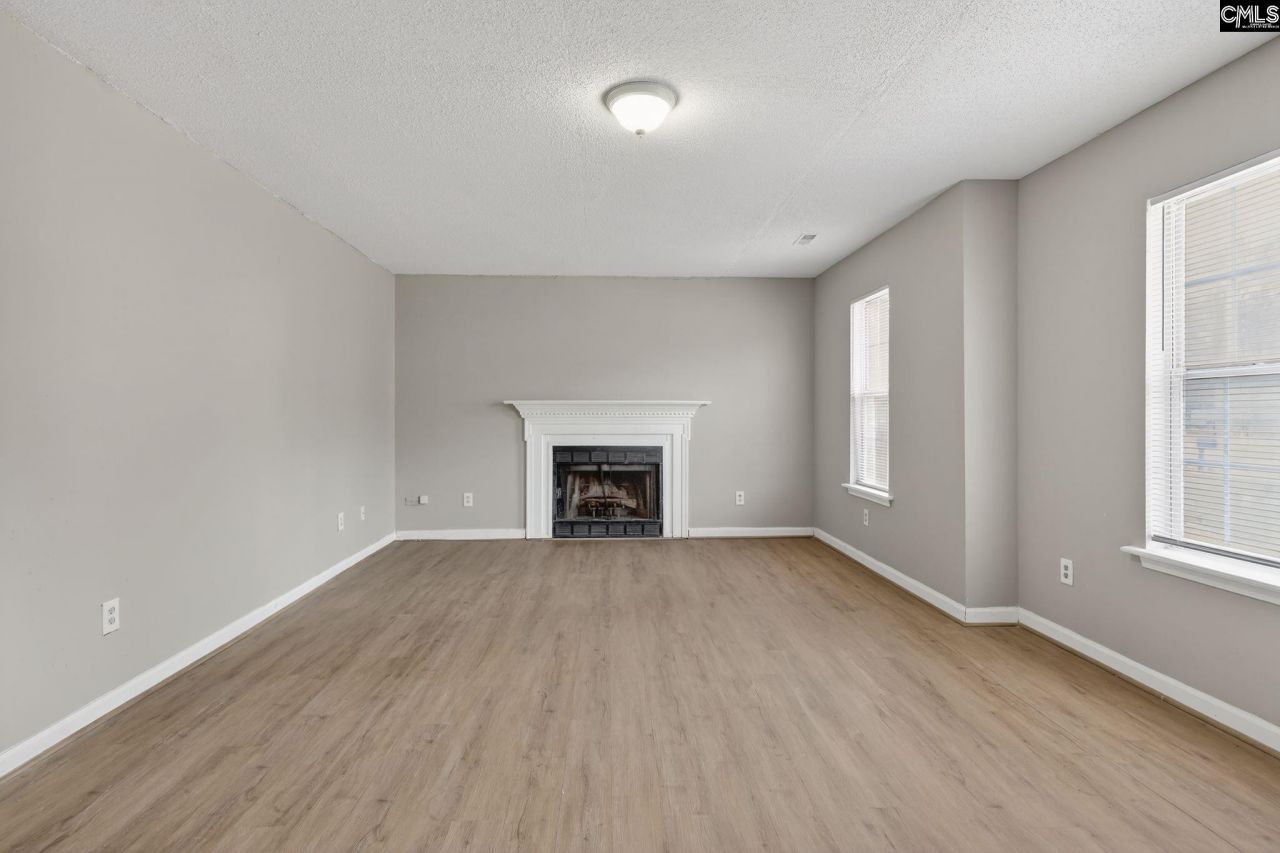 116 Huntwood Trail Photo 14